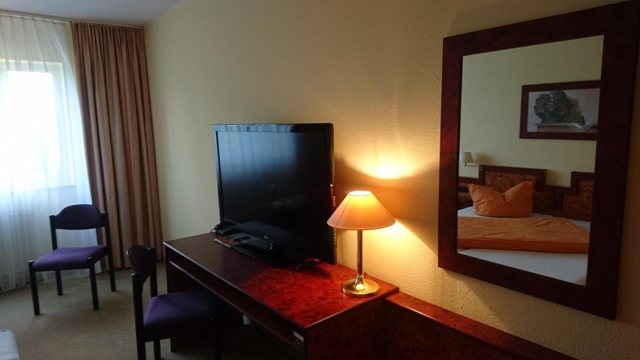 Landhotel Trampe Dış mekan fotoğraf