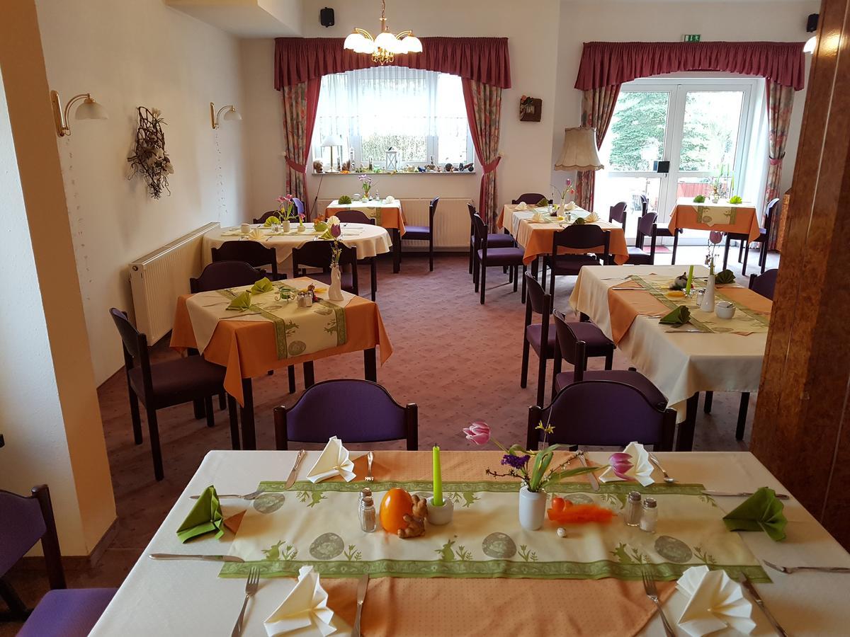 Landhotel Trampe Dış mekan fotoğraf