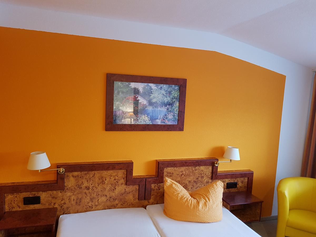 Landhotel Trampe Dış mekan fotoğraf