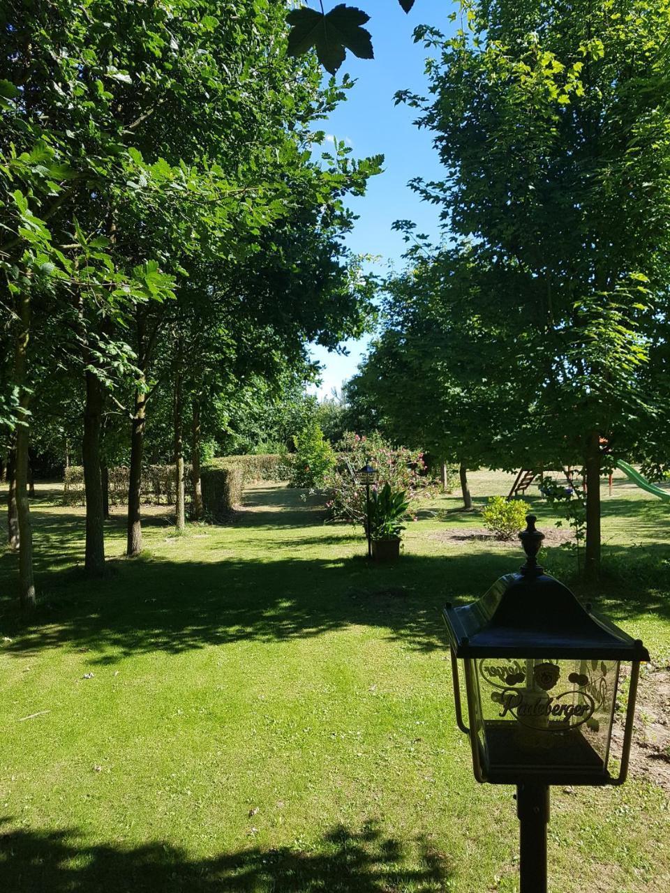 Landhotel Trampe Dış mekan fotoğraf